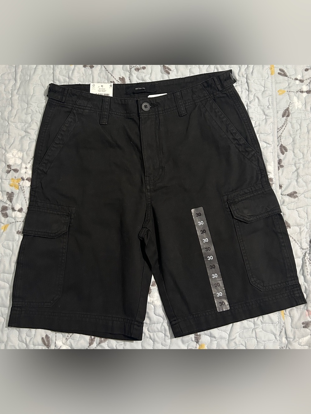 Cotton On Tactical Cargo Short size 30